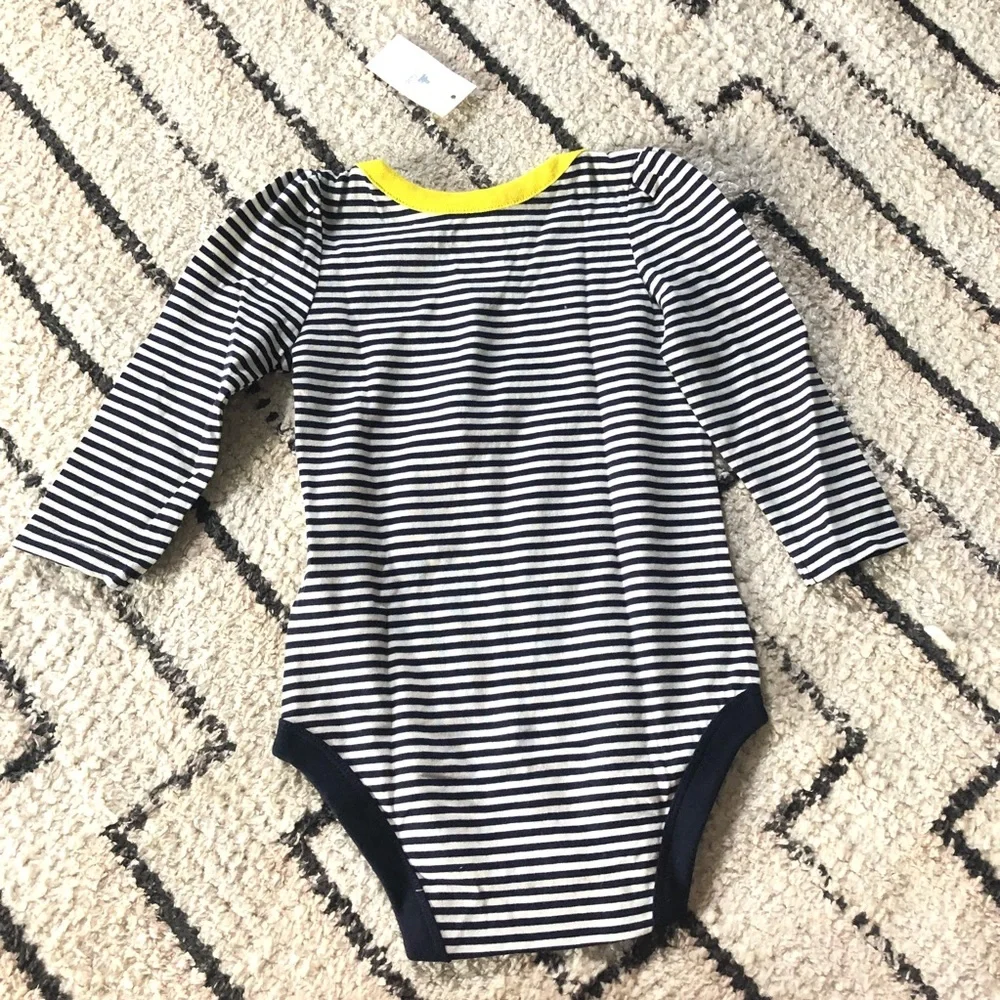 Baby Gap long sleeve onesie NWT